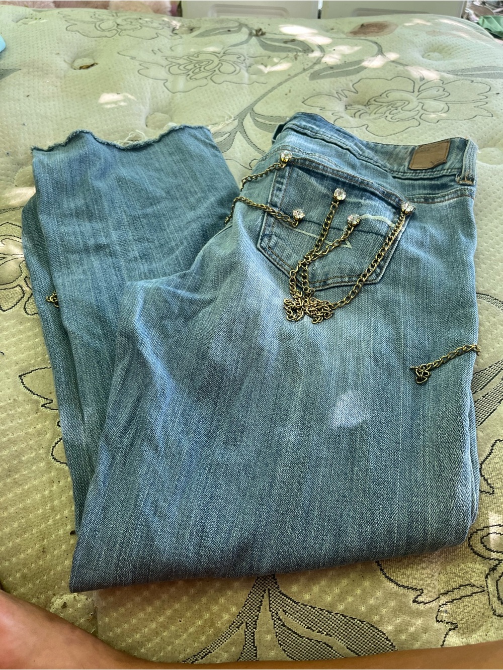 American Eagle Outfitters Light Blue Wide-Leg Jeans with Gold Chain Trim
